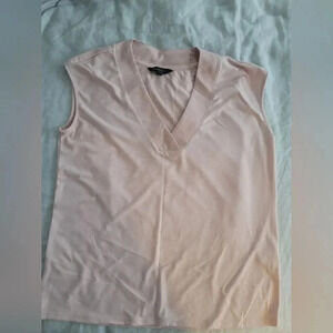 Banana Republic Blush sleeveless top